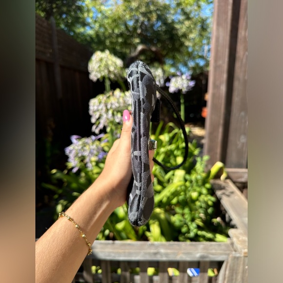 Coach Turn Lock Black/Grey Wristlet - Picture 3 of 6